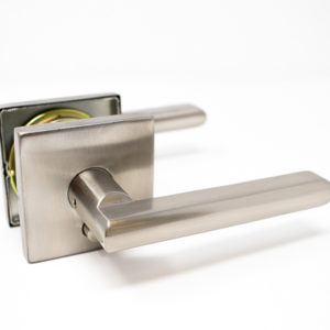 SQUARE PRIVACY LEVER HANDLE - Image 4