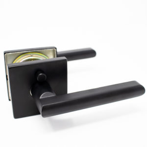 SQUARE PRIVACY LEVER HANDLE - Image 3